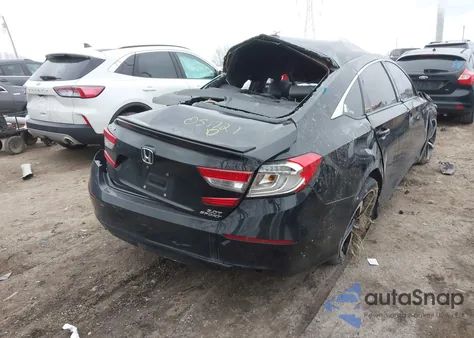 2018 Honda Accord Sport 2.0T z USA, uszkodzony, nr VIN 1HGCV2F32JA051721